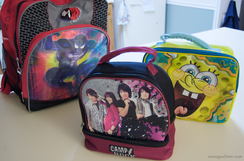 тениски за момиче