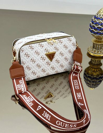 ✅️  Кожена чанта 