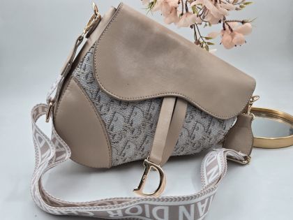 ✅️  Кожена чанта