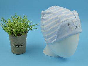 Шапка зайче