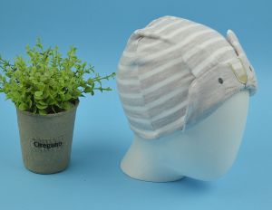 Шапка зайче