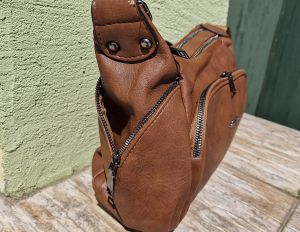 Дамска кожена чанта