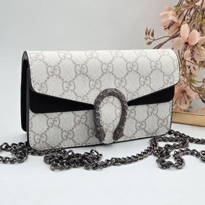 ✅️  Кожена чанта 