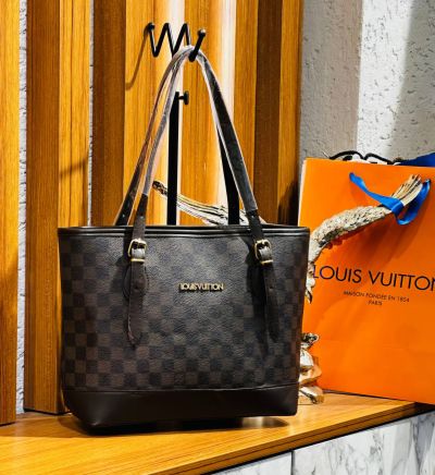 ✅️  Кожена чанта 