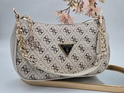 ✅️  Кожена чанта с халка